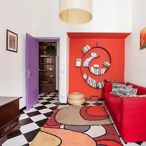Casa Vacanze A Pochi Passi Da Bellini Appartamento Aeroporto di Catania Fontana Rossa